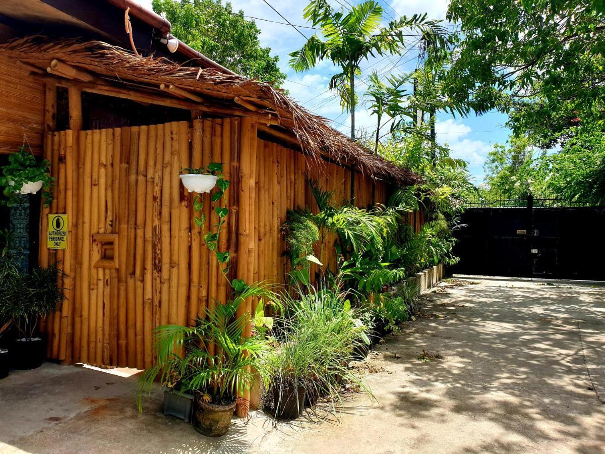 Mj'S Residences Garden Hotel Moalboal Luaran gambar