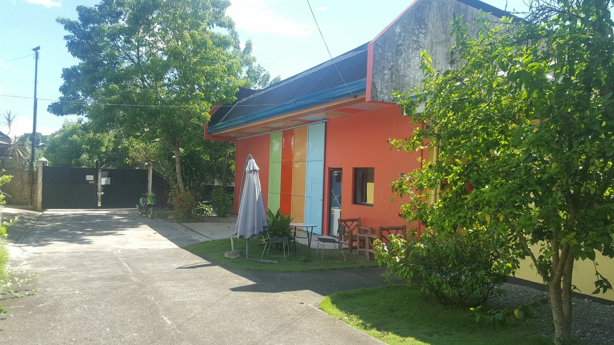 Mj'S Residences Garden Hotel Moalboal Luaran gambar